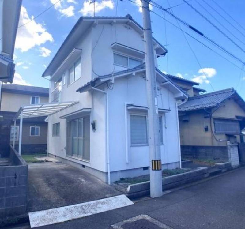 松山市西長戸町 一戸建 の外観写真