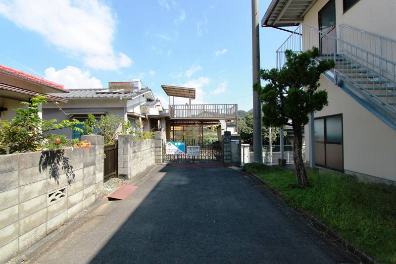 伊予郡砥部町北川毛 の外観写真