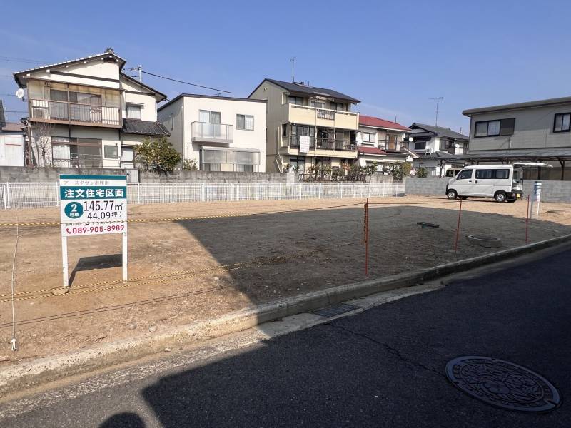 松山市市坪南 アースタウン市坪南2号地の外観写真