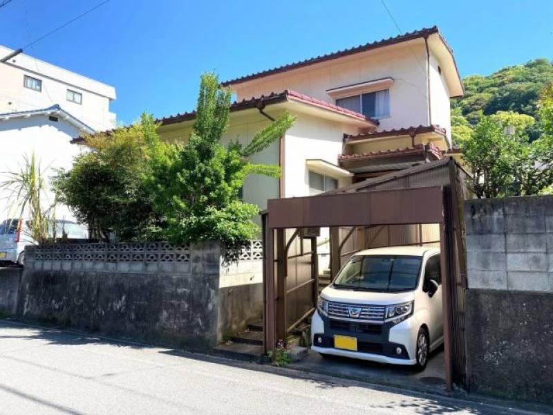 松山市鉄砲町 一戸建 の外観写真