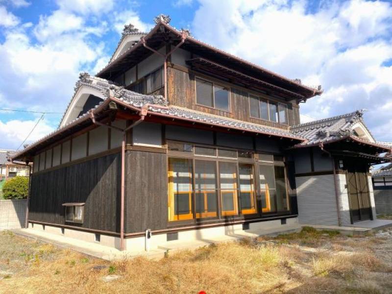 松山市西垣生町 一戸建 の外観写真