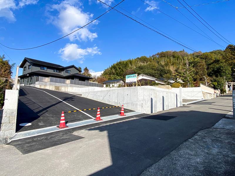 松山市平田町 ミセスタウン平田町1号地の外観写真