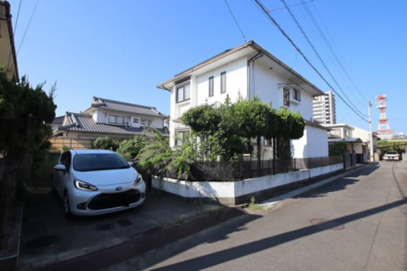 松山市土居田町 の外観写真