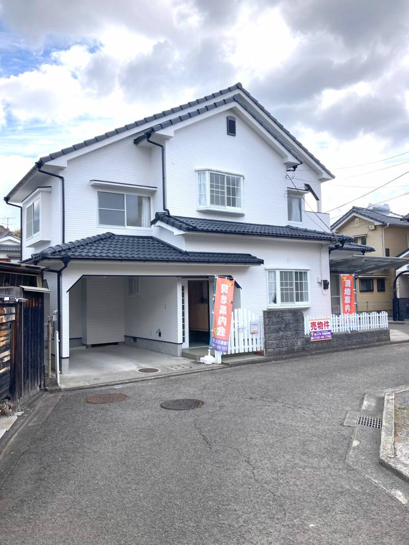 松山市溝辺町 一戸建 の外観写真