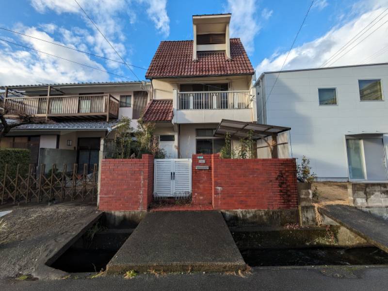 松山市岩崎町 一戸建 の外観写真