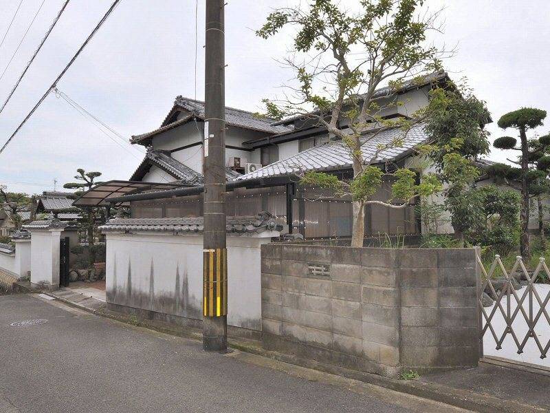 松山市祝谷東町 一戸建 の外観写真