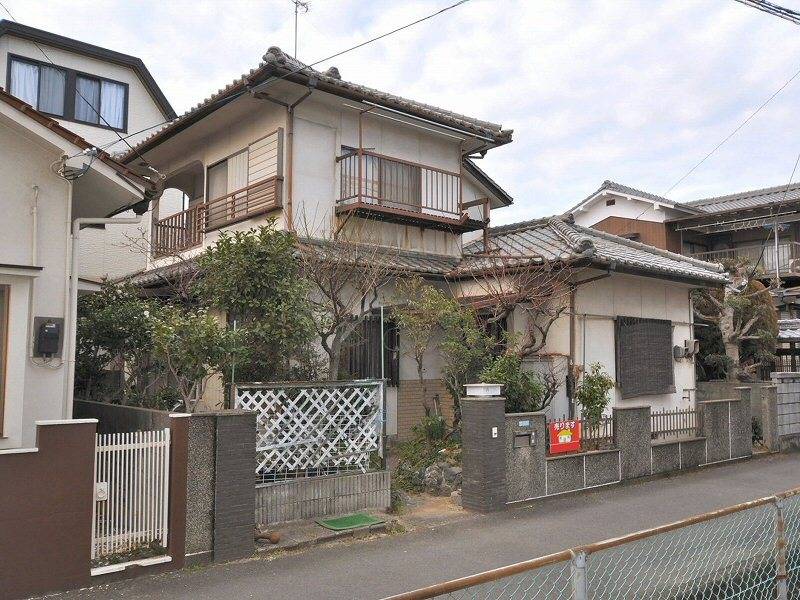 松山市古三津 一戸建 の外観写真