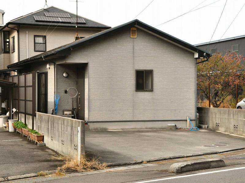 松山市北吉田町 一戸建 の外観写真