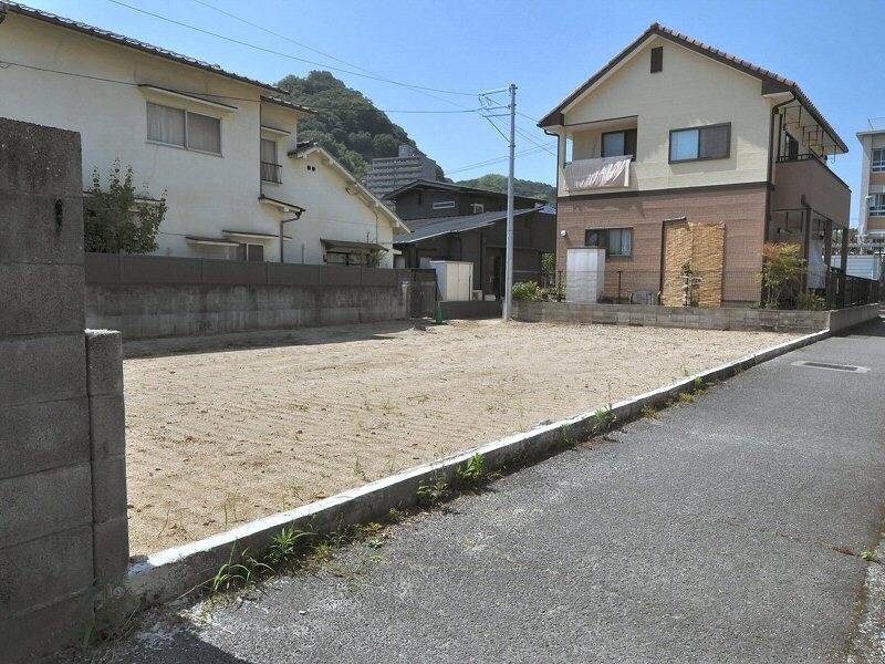 松山市道後北代  の外観写真