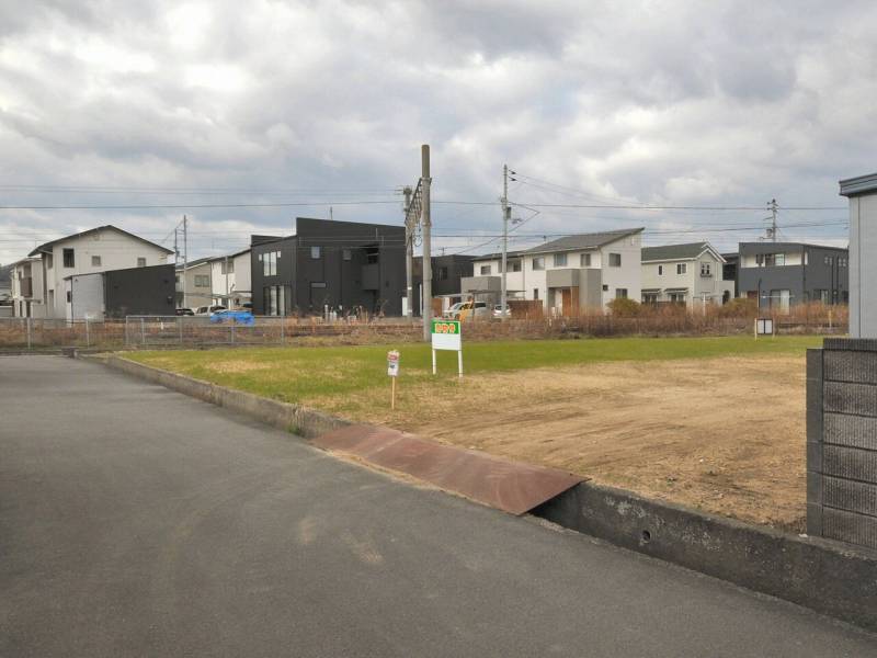 松山市馬木町  の外観写真