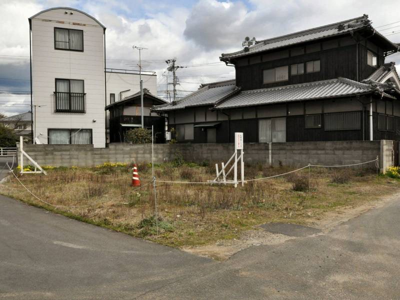 松山市松ノ木  の外観写真