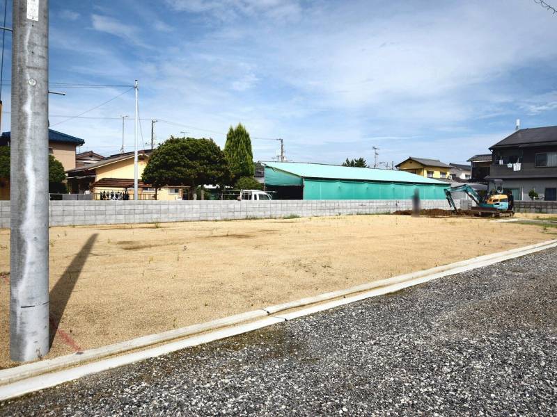 松山市西長戸町  2号地の外観写真