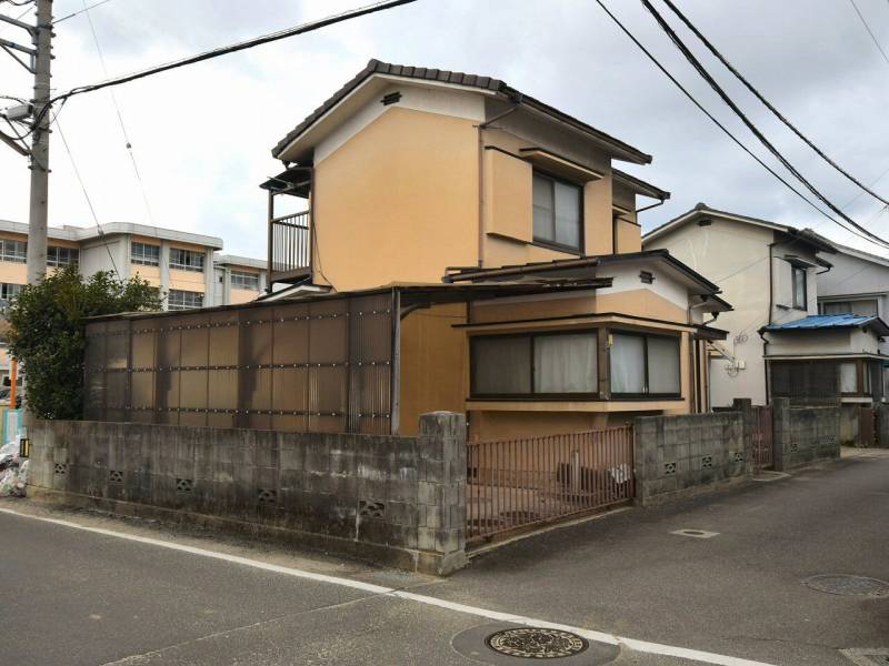 松山市針田町  の外観写真