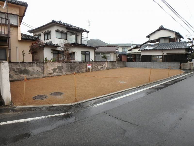 松山市高岡町  の外観写真