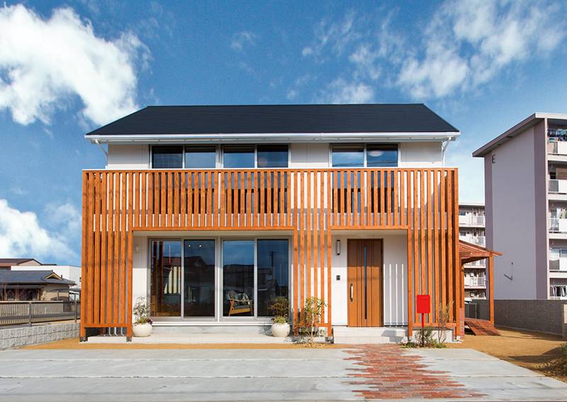 株)木村建設の住宅実例「木の味を生かした風格と開放感。無垢材の良さ 