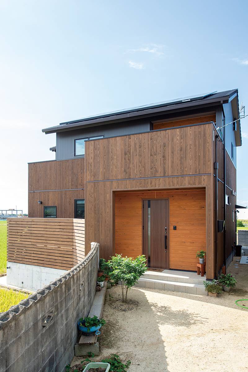 三野津建設 有 の住宅実例 子育てを意識した動線が魅力のカフェのようにおしゃれな家 香川の家