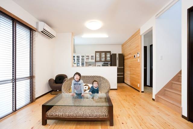 TOYOSHIMA HOME.の実例・施工事例「家にも低燃費発想を。住む人に