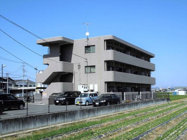 善通寺市吉原町 マリベール善通寺 303 物件写真1