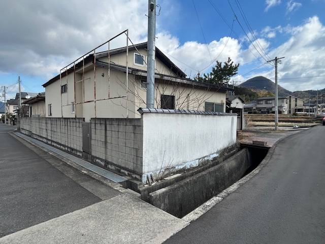 高松市国分寺町福家甲3551-3 高松市国分寺町福家  物件写真1