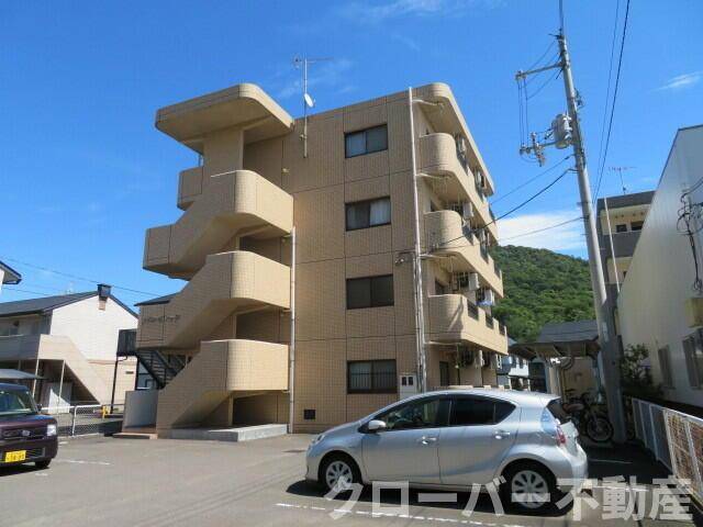 香川県綾歌郡宇多津町浜六番丁 ソルトビレッジ ３０１ 物件写真1