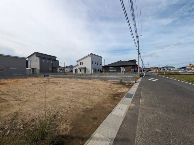 高松市春日町字南免243、244 高松市春日町 5号地 物件写真1