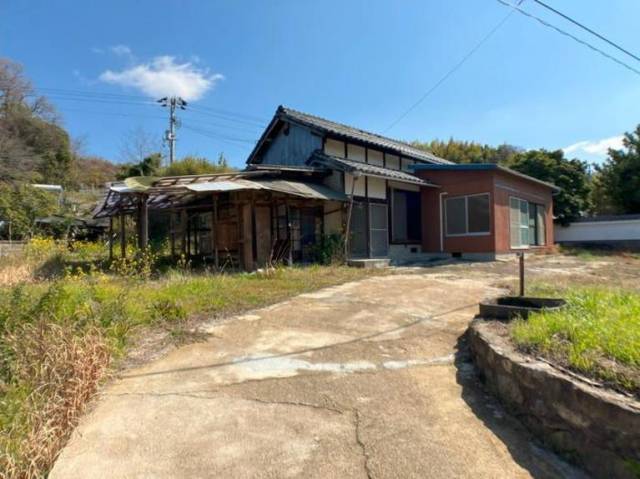 愛媛県松山市磯河内 松山市磯河内   物件写真1