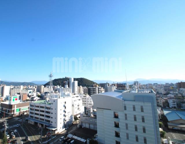 愛媛県松山市萱町６丁目54-12 ANNEX Rainbow Tower 9階  物件写真1