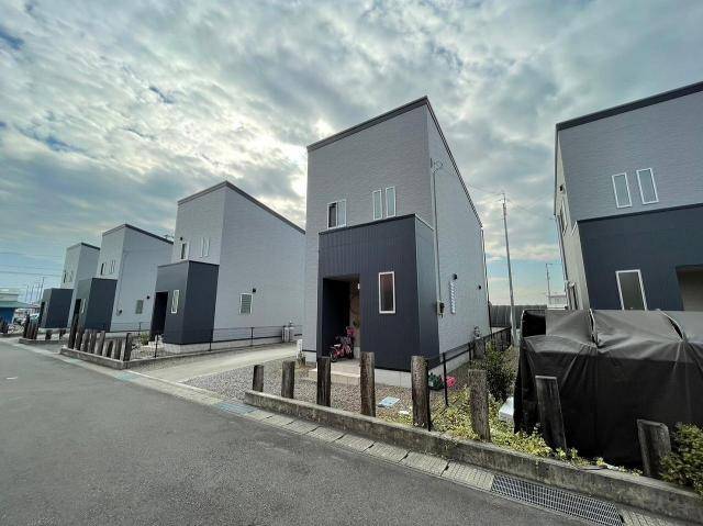 愛媛県新居浜市八幡１丁目 新居浜市八幡 一戸建  物件写真1