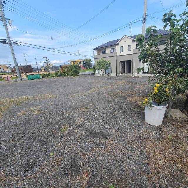 伊予市米湊 山本駐車場  物件写真1