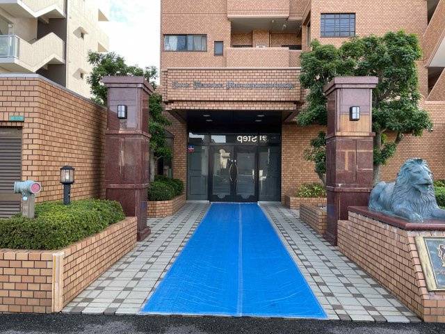 愛媛県松山市問屋町 ライオンズマンション松山問屋町  物件写真1