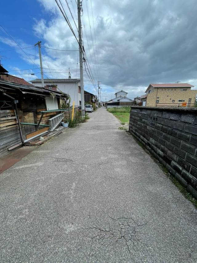 新居浜市沢津町３丁目 新居浜市沢津町   物件写真1