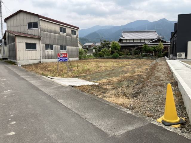 西条市中野甲 西条市中野甲  ① 物件写真1