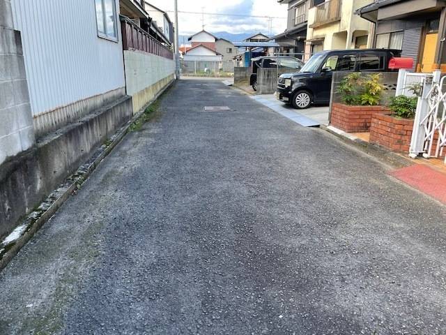 西条市小松町新屋敷 西条市小松町新屋敷   物件写真1