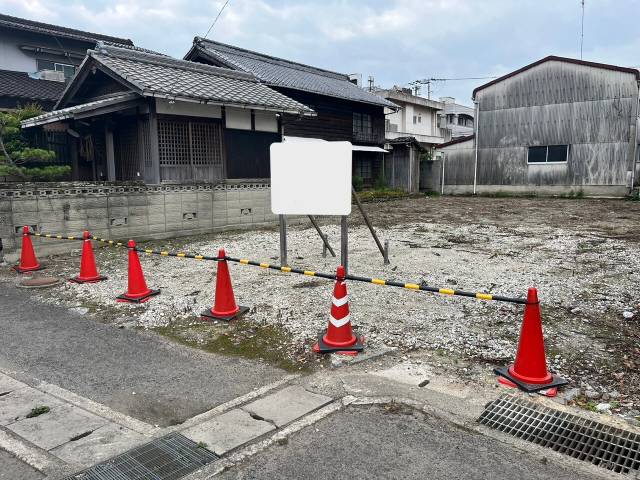 西条市朔日市 西条市朔日市   物件写真1