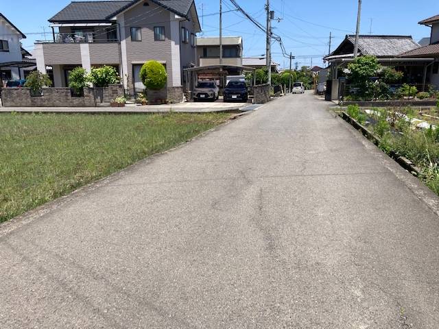 西条市小松町新屋敷 西条市小松町新屋敷   物件写真1