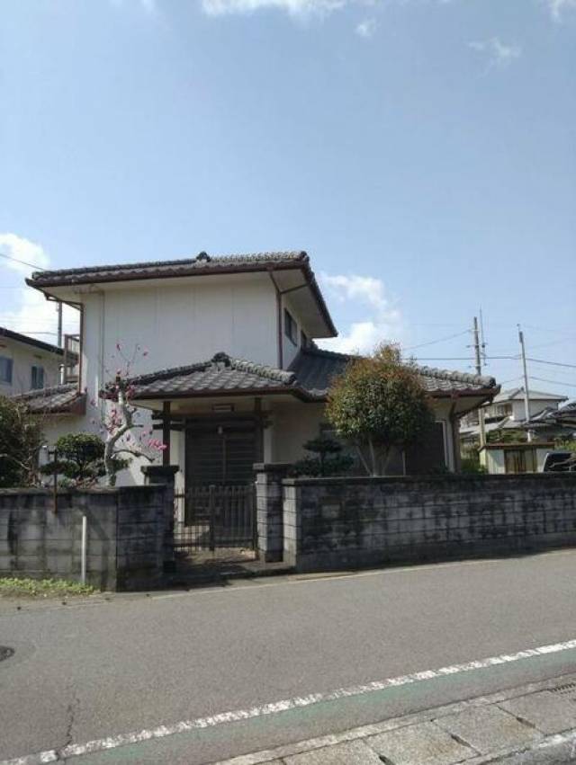 新居浜市西連寺町 一戸建画像2枚目