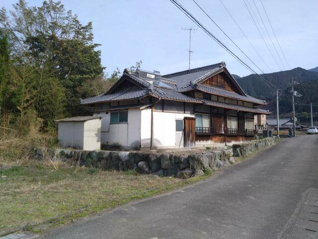 愛媛県新居浜市大生院 新居浜市大生院 一戸建  物件写真1