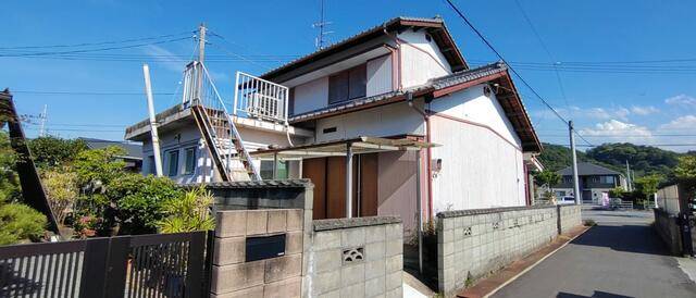 愛媛県新居浜市郷１丁目 新居浜市郷 一戸建  物件写真1