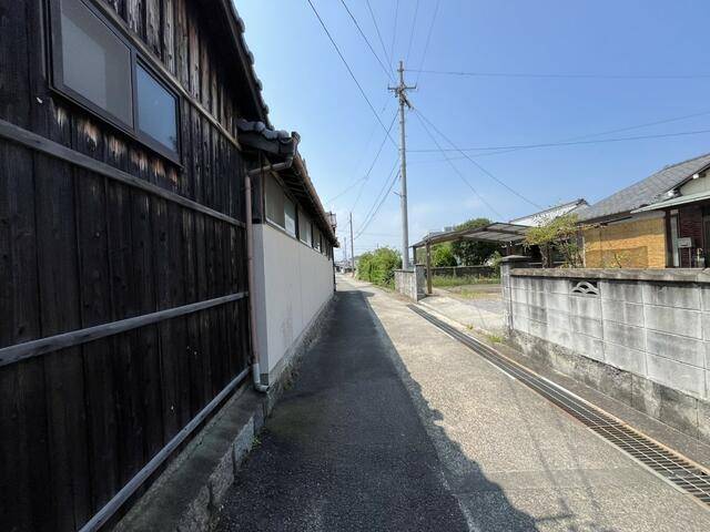 愛媛県新居浜市垣生４丁目 新居浜市垣生 一戸建  物件写真1