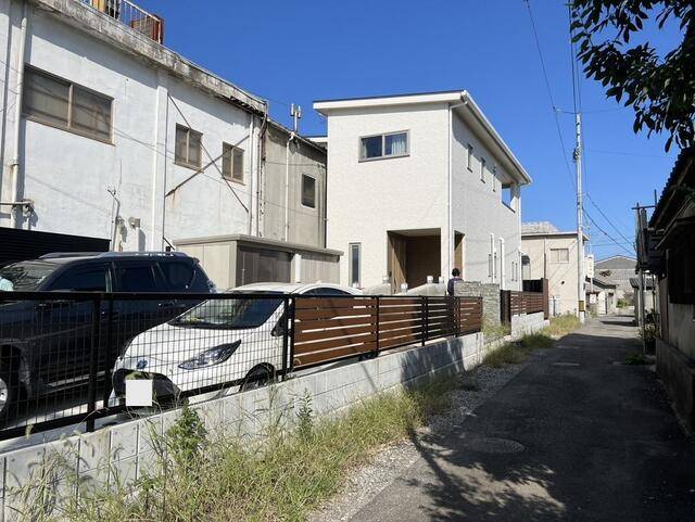 愛媛県新居浜市泉池町 新居浜市泉池町 一戸建  物件写真1