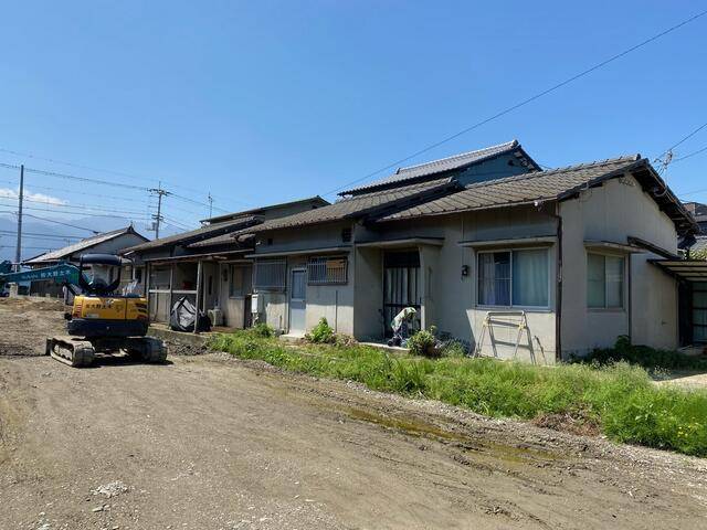 愛媛県新居浜市南小松原町 ー  物件写真1