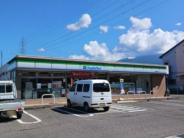 愛媛県新居浜市政枝町３丁目 アイレット １０２  物件写真1