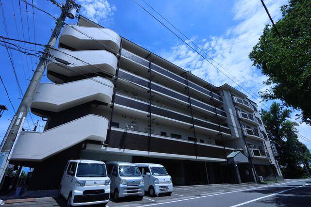 愛媛県新居浜市八雲町 Ｖｉｃｔｏｒｉａ　Ｓｏｉａｒｅ 112  物件写真1