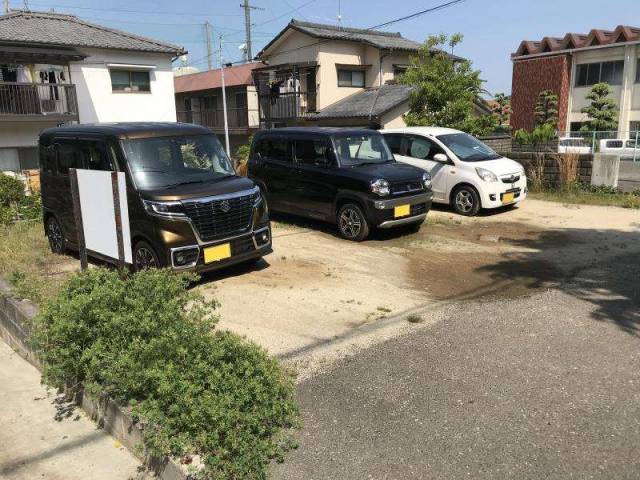 愛媛県松山市久万ノ台1392-7 松山市久万ノ台   物件写真1