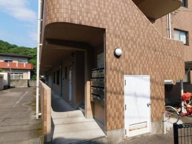 愛媛県四国中央市川之江町2902-1 ユーミーKNKハイツ　川之江の3DK賃貸マンション 102 物件写真1