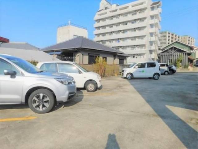 愛媛県四国中央市三島中央４丁目 森川駐車場　伊予三島の賃貸駐車場 2 物件写真1