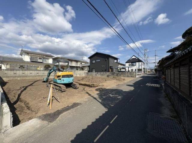 松山市北梅本町 一戸建画像2枚目