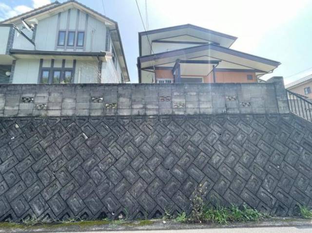 愛媛県松山市上高野町 松山市上高野町 一戸建  物件写真1