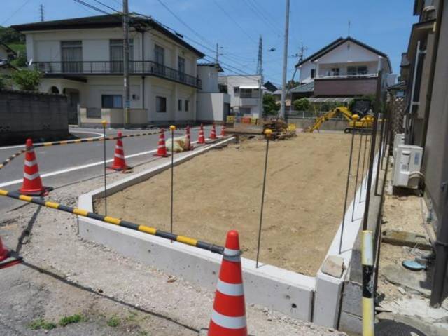 愛媛県松山市北斎院町 松山市北斎院町   物件写真1