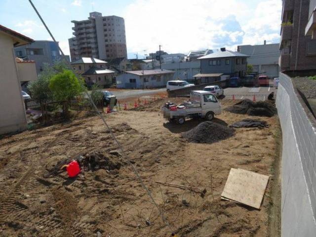 愛媛県松山市松末１丁目 松山市松末   物件写真1